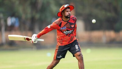 SRH's Bowling Woes: Fans Blame Varun Aaron After Crushing Defeat to RCB