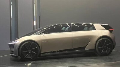 టాటా ఎలక్ట్రిక్ కార్లపై భారీ డిస్కౌంట్లు.. ఏకంగా రూ.3.8 లక్షల తగ్గింపు! 