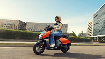 రూ.44,990కే హీరో విడా ఎలక్ట్రిక్ స్కూటర్.. ఎగబడి కొంటున్న జనాలు, కొత్త రికార్డ్! 