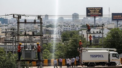 हैदराबाद में 4 मार्च को बिजली कटौती: रखरखाव के कारण कई इलाकों में आपूर्ति बाधित.