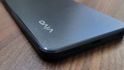 పవర్ బ్యాంక్ అవసరమే లేదు.. 9,020mAh భారీ బ్యాటరీతో వివో కొత్త స్మార్ట్‌ఫోన్