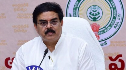 Petrol Diesel Shortage: ‘నో స్టాక్’ బోర్డులు పెడితే చర్యలు.. ఏపీ సర్కార్ సంచలన నిర్ణయం