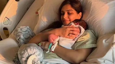 सोनम कपूर दुसऱ्यांदा आई झाली, आनंददायी बातमी शेअर केली