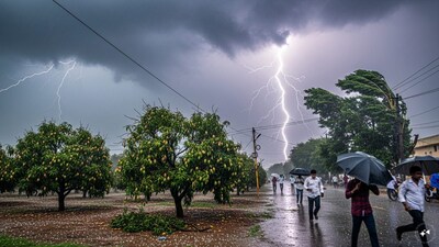 तेलंगणात ५ दिवसांसाठी अवकाळी पाऊस, गारपीट आणि सोसाट्याच्या वाऱ्याचा इशारा.