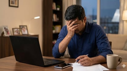 ప్రతీకాత్మక చిత్రం ప్రతీకాత్మక చిత్రం