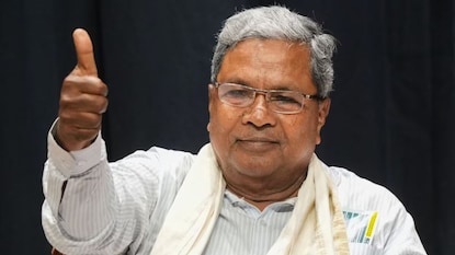 సిద్ధరామయ్య రాజీనామా (Image credit - PTI) సిద్ధరామయ్య రాజీనామా (Image credit - PTI)