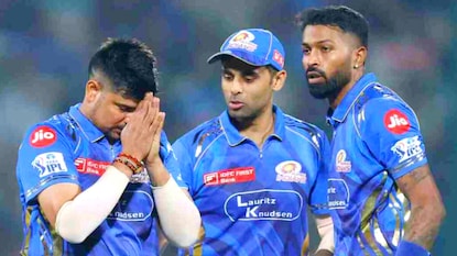 ముంబై ఇండియన్స్ని వీడనున్న హార్ధిక్ పాండ్యా (Image - x - @hardikpandya7) ముంబై ఇండియన్స్ని వీడనున్న హార్ధిక్ పాండ్యా (Image - x - @hardikpandya7)