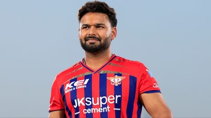 లక్నో సూపర్ జెయింట్స్ కెప్టెన్ పదవి వదులుకున్న రిషబ్ పంత్ (Picture Credit: Creimas) లక్నో సూపర్ జెయింట్స్ కెప్టెన్ పదవి వదులుకున్న రిషబ్ పంత్ (Picture Credit: Creimas)