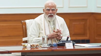 ప్రధాని మోదీ కాన్పూర్ పర్యటన ప్రధాని మోదీ కాన్పూర్ పర్యటన