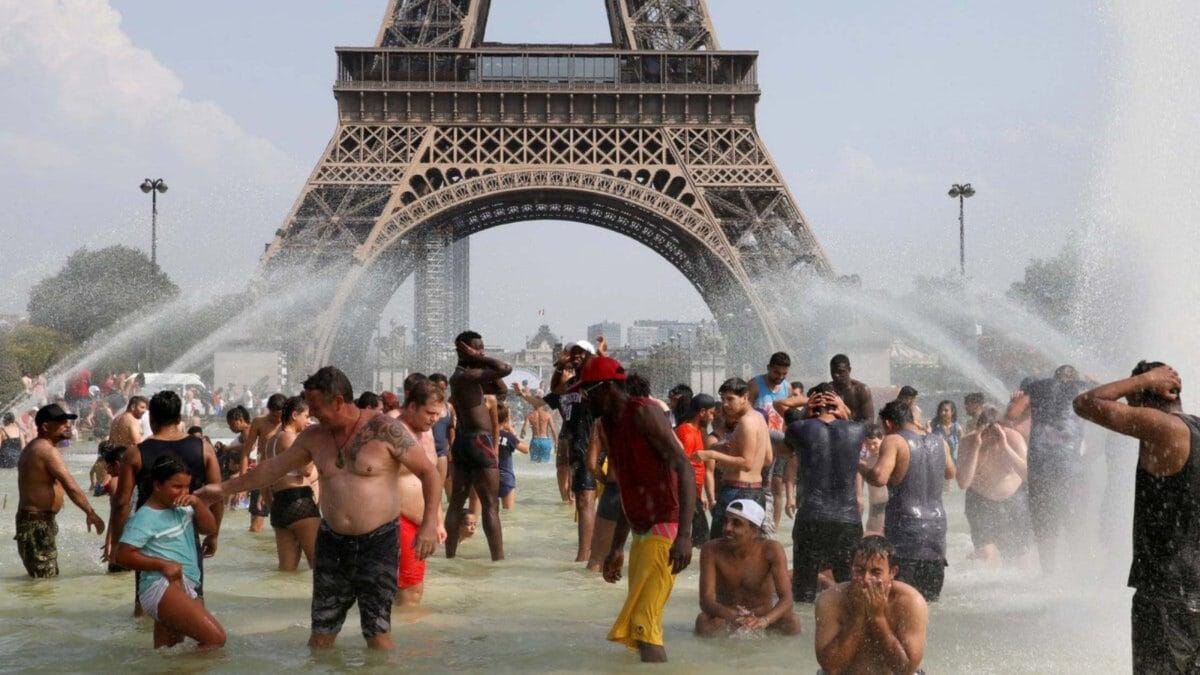 Photo: News18 Telugu Paris et l'Europe en état de siège : quand la chaleur devient une arme