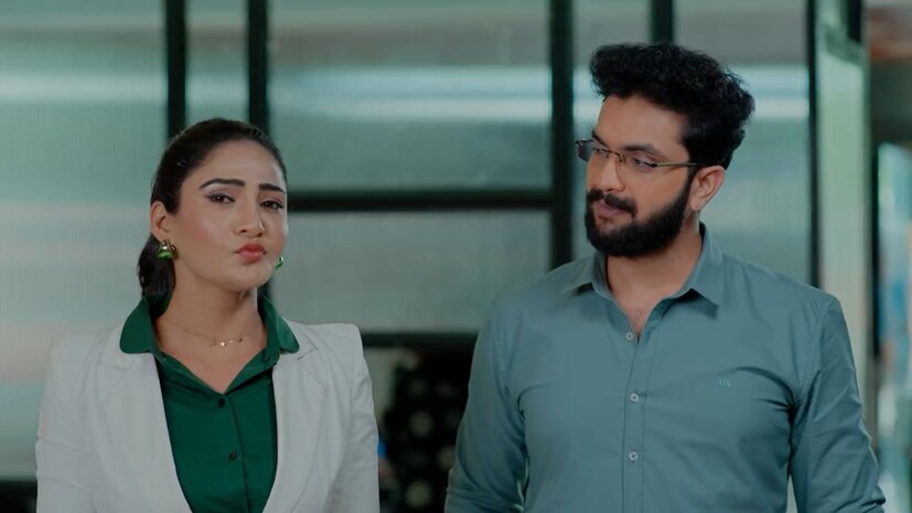 ‎Karthika Deepam Serial June 24th Episode: బాలరాజును పట్టుకున్న ...