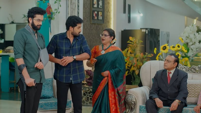 Karthika Deepam Serial June 15th Episode: అసలు నిజాన్ని చెప్పేసిన ...