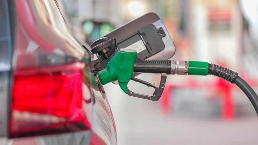 petrol prices, petrol prices in hyderabad today, petrol and diesel price in hyderabad today, today petrol price in telangana, petrol price in hyderabad tomorrow, petrol price in hyderabad last 30 days, petrol price, petrol diesel price, crude oil price impact, పెట్రోల్ డీజిల్ ధరలు, చమురు ధరల పెరుగుదల కారణాలు, పెట్రోల్ ధర, డీజిల్ ధర, లీటర్ పెట్రోల్ ధర, లీటర్ డీజిల్ ధర, డీజిల్ ధర పెరుగుదల