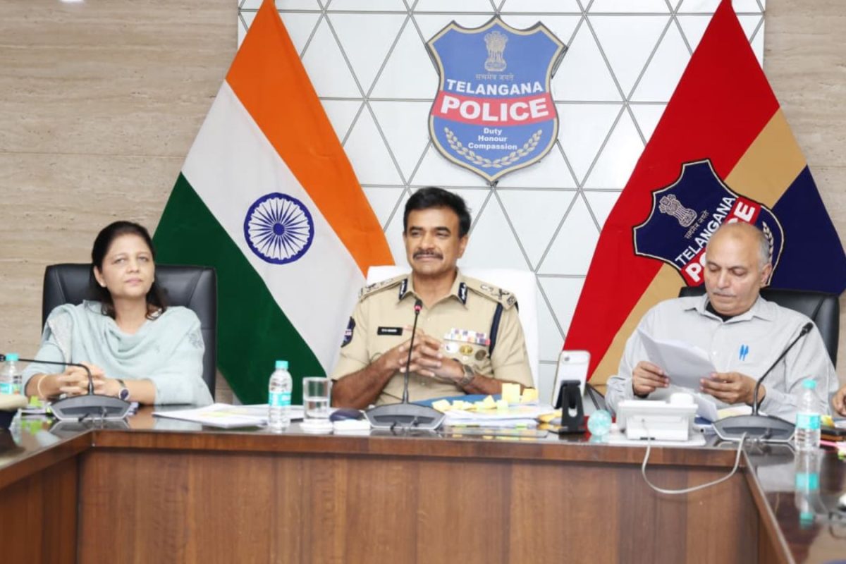 AP and Telangana Live News: డిజిపి సి.వి. ఆనంద్ అధ్యక్షతన స్టాఫ్ ఆఫీసర్ల సమావేశం