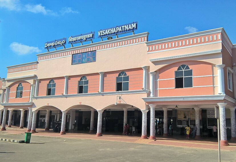 Visakhapatnam railway station redevelopment, Indian Railways latest updates, South Coast Railway news, railway station upgrade, train services improvement, railway infrastructure projects, విశాఖ రైల్వే స్టేషన్ అభివృద్ధి పనులు, భారతీయ రైల్వే తాజా వార్తలు, విశాఖ రైల్వే స్టేషన్ కొత్త మార్పులు, రైలు ప్రయాణికుల సౌకర్యాలు, కొత్త రైల్వే ప్లాట్ఫారాలు వివరాలు, విశాఖ రైల్వే యార్డ్ విస్తరణ Visakhapatnam railway station redevelopment, Indian Railways latest updates, South Coast Railway news, railway station upgrade, train services improvement, railway infrastructure projects, విశాఖ రైల్వే స్టేషన్ అభివృద్ధి పనులు, భారతీయ రైల్వే తాజా వార్తలు, విశాఖ రైల్వే స్టేషన్ కొత్త మార్పులు, రైలు ప్రయాణికుల సౌకర్యాలు, కొత్త రైల్వే ప్లాట్ఫారాలు వివరాలు, విశాఖ రైల్వే యార్డ్ విస్తరణ