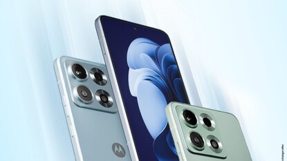 Motorola Edge 70 Max: ఏఐ కెమెరా, 7100mAh బ్యాటరీ, పవర్ఫుల్ ప్రాసెసర్తో మోటోరోలా కొత్త ఫోన్ రిలీజ్ (image: Motorola India) Motorola Edge 70 Max: ఏఐ కెమెరా, 7100mAh బ్యాటరీ, పవర్ఫుల్ ప్రాసెసర్తో మోటోరోలా కొత్త ఫోన్ రిలీజ్ (image: Motorola India)