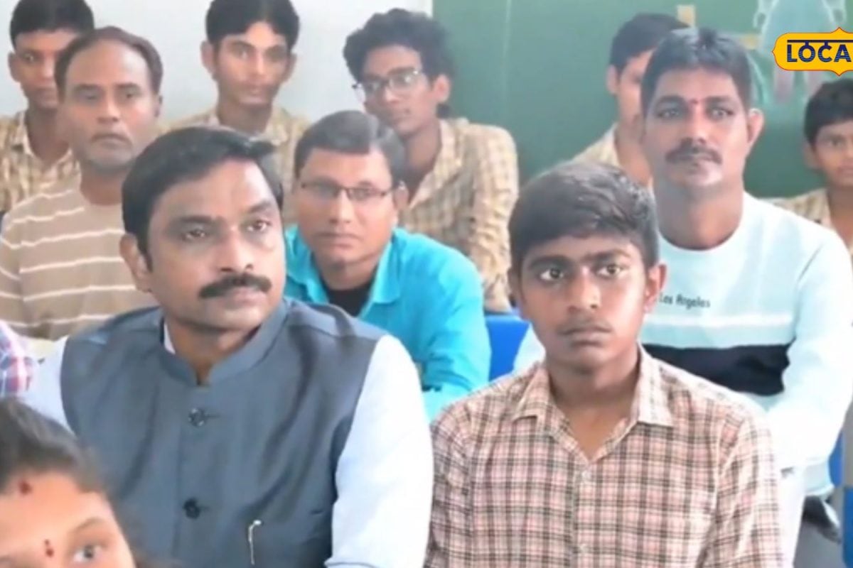 Viral Video: కలెక్టర్‌గా కాదు ఓ కొడుక్కి తండ్రిలా PTMకి వెళ్లిన ఐఏఎస్.. పేరెంట్స్‌కి బాధ్యతను గుర్తు చేసిన దృశ్యం