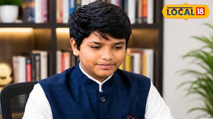 చేతిలో స్మార్ట్ఫోన్తో నెలకు రూ.2 లక్షల సంపాదన.. ఏఐతో అద్భుతాలు సృష్టిస్తున్న 13 ఏళ్ల కుర్రాడు! చేతిలో స్మార్ట్ఫోన్తో నెలకు రూ.2 లక్షల సంపాదన.. ఏఐతో అద్భుతాలు సృష్టిస్తున్న 13 ఏళ్ల కుర్రాడు!