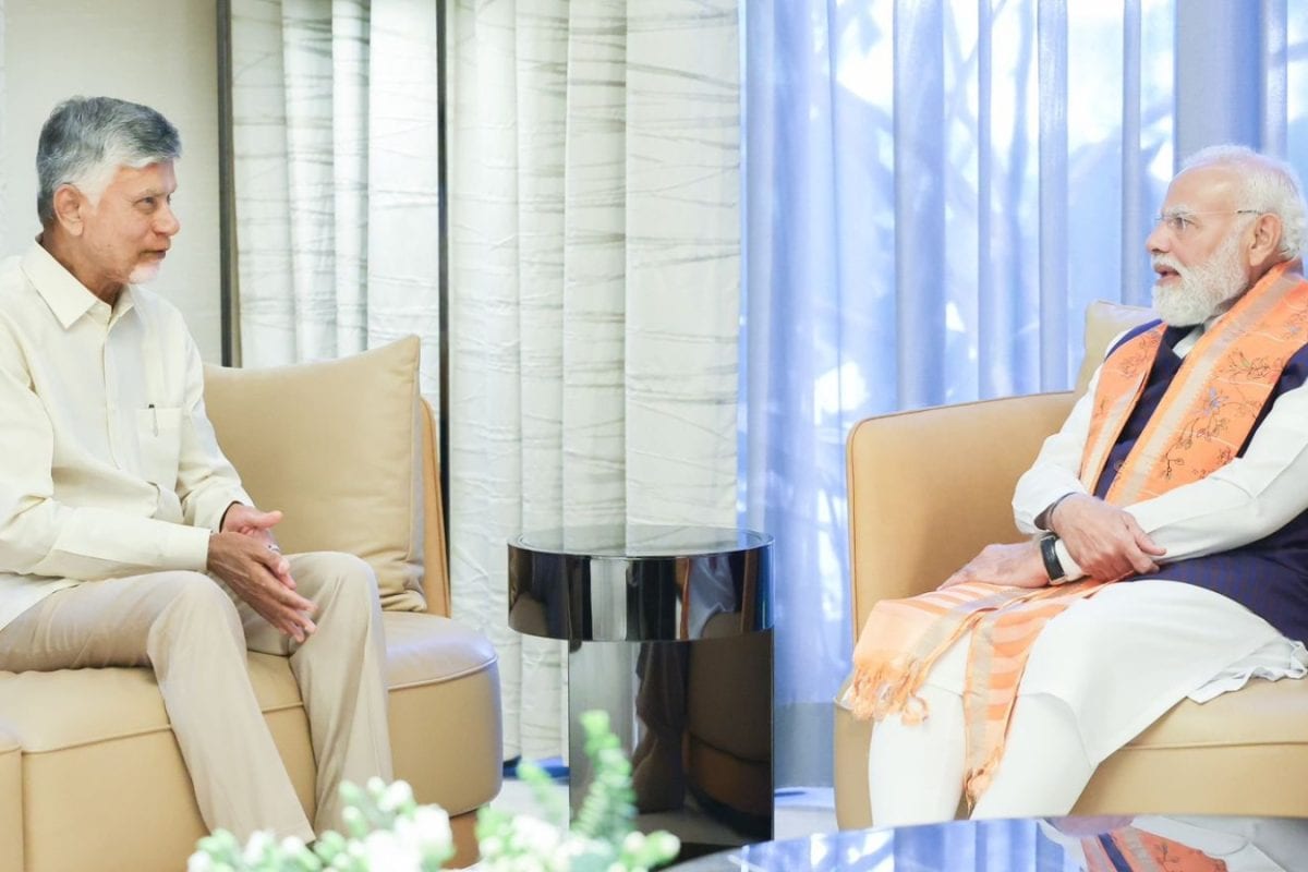 CM Chandrababu: నేడు ఢిల్లీలో సీఎం చంద్రబాబు పర్యటన.. ప్రధాని మోదీతో భేటీ.. సడెన్‌గా ఎందుకు?