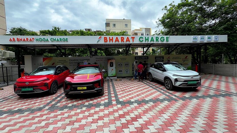 Hyderabad EV charging stations, EV charging station near me, Bharat Charge Hyderabad, South Central Railway EV charging, EV charging at railway station, ultra fast EV charger, EV charging network, హైదరాబాద్ ఈవీ ఛార్జింగ్ కేంద్రాలు, రైల్వే స్టేషన్ ఛార్జింగ్ సదుపాయం, ఎలక్ట్రిక్ కార్ ఫాస్ట్ ఛార్జింగ్, తెలంగాణ ఈవీ మౌలిక సదుపాయాలు, హైటెక్ సిటీ రైల్వే ఈవీ సేవలు, బేగంపేట్ ఛార్జింగ్ హబ్, హఫీజ్‌పేట్ ఎలక్ట్రిక్ వాహన ఛార్జింగ్