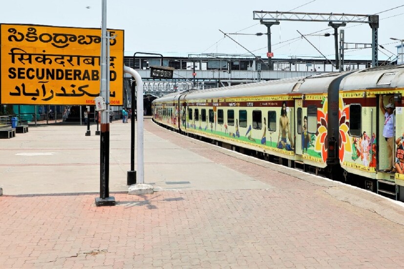 IRCTC Jyotirlinga Yatra 2026, IRCTC Jyotirlinga tour package, IRCTC Jyotirlinga package, IRCTC tour package price, IRCTC train ticket booking, IRCTC holiday packages 2026, Bharat Gaurav train fare, సికింద్రాబాద్ నుంచి జ్యోతిర్లింగ యాత్ర, తెలంగాణ భక్తులకు ఐఆర్‌సీటీసీ టూర్, రూ.18 వేల టూర్ ప్యాకేజీ, 11 రోజుల పుణ్యక్షేత్రాల యాత్ర, ఏడు జ్యోతిర్లింగాల దర్శనం, సికింద్రాబాద్ టూర్ బుకింగ్, భక్తుల కోసం రైలు ప్యాకేజీ