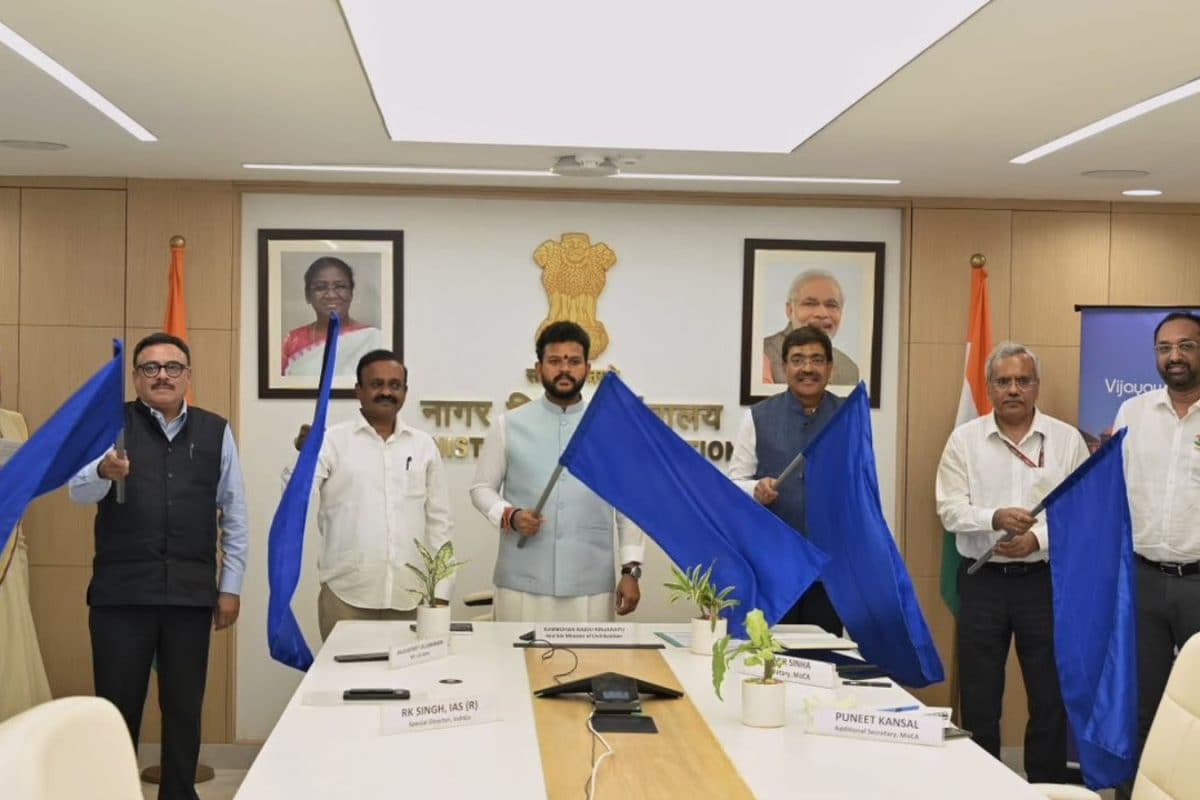 విజయవాడ నుంచి వారణాసి కొత్త విమాన సర్వీసులు.. సీప్లేన్ సర్వీసులపైనా కీలక ప్లాన్!