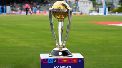 వన్డే ప్రపంచకప్ ట్రోఫీ