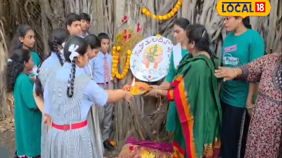 ఫ్రెండ్‌షిప్ డే రోజున చెట్టుకు రాఖీ.. విశాఖలో విద్యార్థుల వినూత్న కార్యక్రమం..!