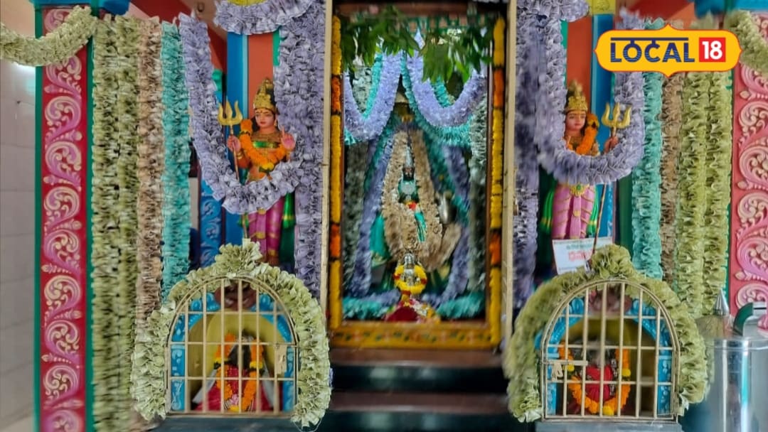 రూ.11 లక్షల నోట్లతో అమ్మవారికి అలంకరణ.. యానాంలో భక్తులను కట్టిపడేస్తున్న ధనలక్ష్మి రూపం..!