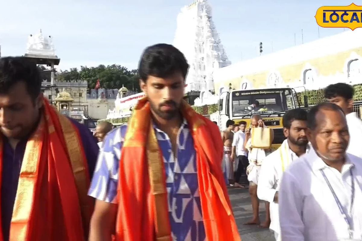 Tirumala Temple: తిరుమల శ్రీవారి సేవలో క్రికెటర్ వాషింగ్టన్ సుందర్, సంగీత దర్శకుడు కోటి!