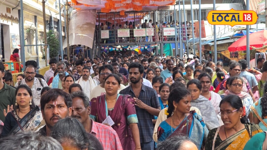 Vadapalli: శనివారం వచ్చిందంటే చాలు.. కోనసీమలోని ఈ క్షేత్రం మరో తిరుమలైపోతోంది..!