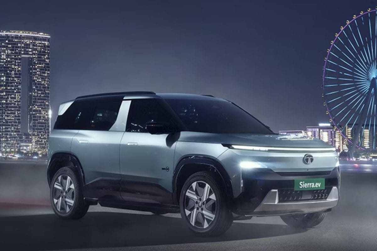 Tata Car: టాటా ఈవీ కారులో 5జీ నెట్‌వర్క్... వాహనదారులకు కొత్త అనుభవం