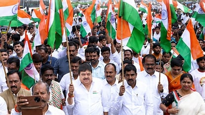 జాతీయ ఉత్సవంగా హర్ ఘర్ తిరంగా జాతీయ ఉత్సవంగా హర్ ఘర్ తిరంగా