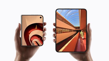 iPhone Duo: బ్లింకిట్లో ఐఫోన్ డ్యుయో సంచలనం... 5 నిమిషాల్లోనే ఔట్ ఆఫ్ స్టాక్! (image: Apple India) iPhone Duo: బ్లింకిట్లో ఐఫోన్ డ్యుయో సంచలనం... 5 నిమిషాల్లోనే ఔట్ ఆఫ్ స్టాక్! (image: Apple India)