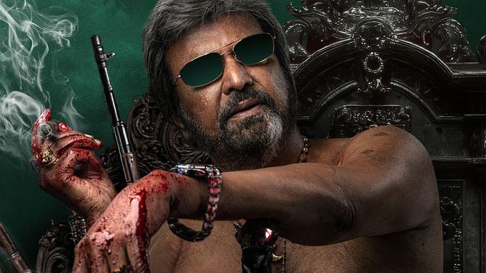 ముఖ్యంగా విలన్ 'షికంజా మాలిక్' పాత్రలో కలెక్షన్ కింగ్ మోహన్ బాబు నటన, ఆయనతో నాని తలపడే ఎలివేషన్ సీన్స్ సినిమాకు ప్రధాన బలం కానున్నాయని తెలుస్తోంది. ఇంటర్వెల్ ఫైట్ ఎపిసోడ్, 'ఏష నాగుల' పాట ప్రేక్షకులకు గూస్బంప్స్ తెప్పించడం ఖాయమని టాక్. ఈ సినిమాలో నాని సరసన కయాదు లోహార్ హీరోయిన్గా నటిస్తుండగా.. రాఘవ్ జుయాల్, తనికెళ్ల భరణి, సంపూర్ణేష్ బాబు, సోనాలి కులకర్ణి, బాబు మోహన్ తదితరులు కీలక పాత్రలు పోషించారు. సంపూర్ణేష్ బాబులోని సరికొత్త నటుడిని ‘బిర్యాని’ పాత్రలో చూడొచ్చని అంటున్నారు. ముఖ్యంగా విలన్ 'షికంజా మాలిక్' పాత్రలో కలెక్షన్ కింగ్ మోహన్ బాబు నటన, ఆయనతో నాని తలపడే ఎలివేషన్ సీన్స్ సినిమాకు ప్రధాన బలం కానున్నాయని తెలుస్తోంది. ఇంటర్వెల్ ఫైట్ ఎపిసోడ్, 'ఏష నాగుల' పాట ప్రేక్షకులకు గూస్బంప్స్ తెప్పించడం ఖాయమని టాక్. ఈ సినిమాలో నాని సరసన కయాదు లోహార్ హీరోయిన్గా నటిస్తుండగా.. రాఘవ్ జుయాల్, తనికెళ్ల భరణి, సంపూర్ణేష్ బాబు, సోనాలి కులకర్ణి, బాబు మోహన్ తదితరులు కీలక పాత్రలు పోషించారు. సంపూర్ణేష్ బాబులోని సరికొత్త నటుడిని ‘బిర్యాని’ పాత్రలో చూడొచ్చని అంటున్నారు.