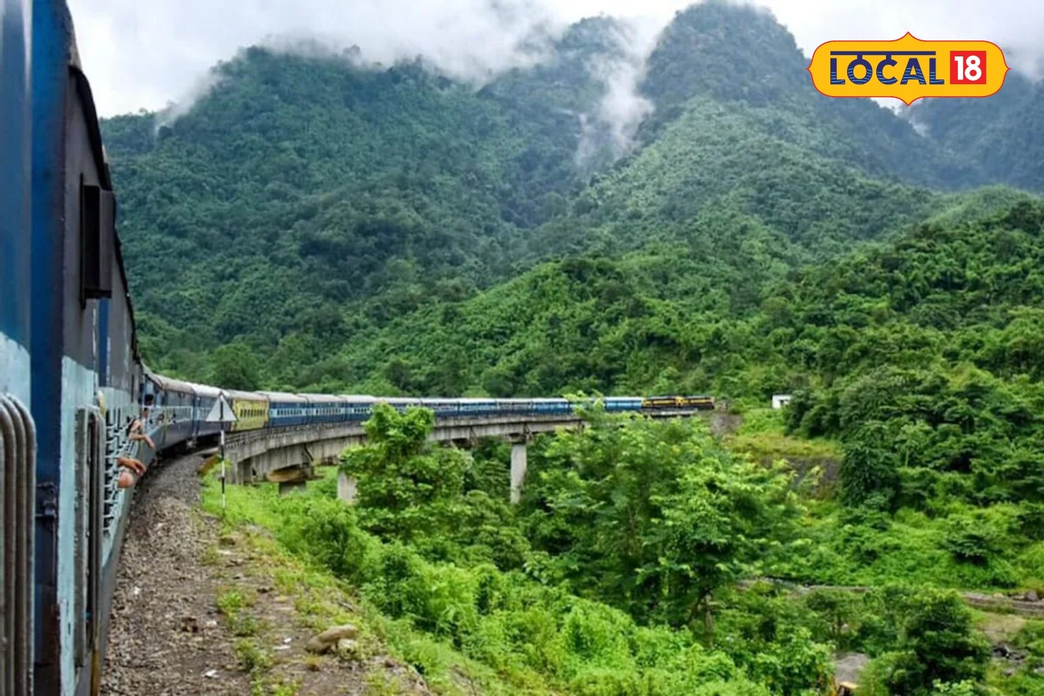 Araku Train: అరకు వెళ్లేవారికి గుడ్ న్యూస్.. అద్దాల రైలులో మరో కోచ్ ...