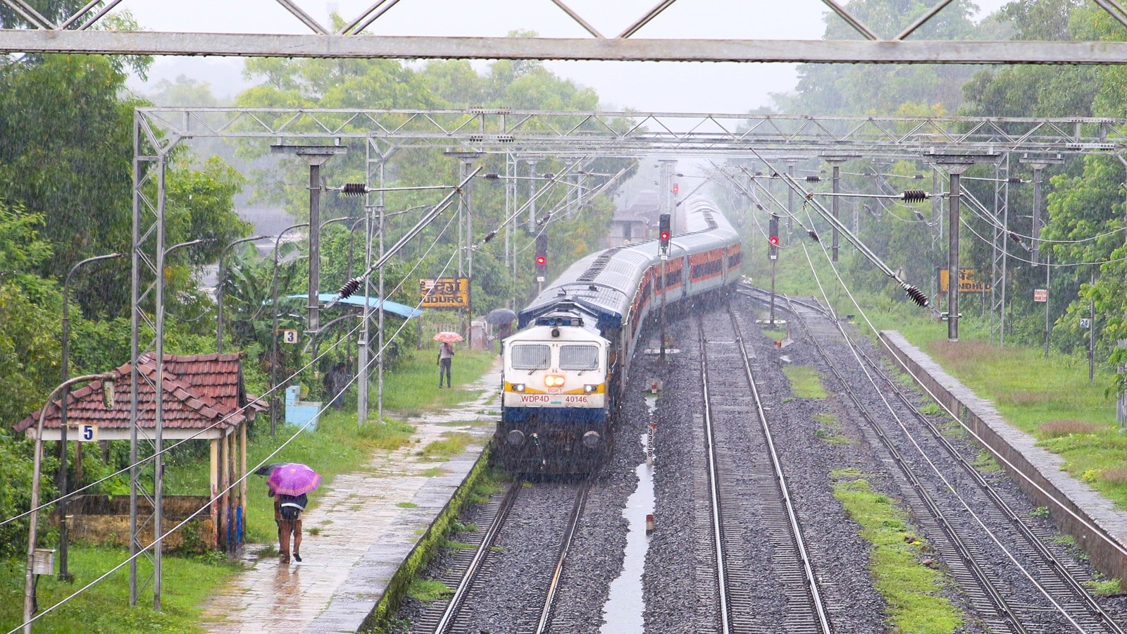 tirupati special trains, tirupati trains, Arunachalam trains, tiruvannamalai special trains, Charlapalli to Tirupati train, తిరుపతి స్పెషల్ ట్రైన్స్, తిరుపతి ప్రత్యేక రైళ్లు, అరుణాచలం రైళ్లు, హైదరాబాద్ తిరువన్నామలై రైలు tirupati special trains, tirupati trains, Arunachalam trains, tiruvannamalai special trains, Charlapalli to Tirupati train, తిరుపతి స్పెషల్ ట్రైన్స్, తిరుపతి ప్రత్యేక రైళ్లు, అరుణాచలం రైళ్లు, హైదరాబాద్ తిరువన్నామలై రైలు