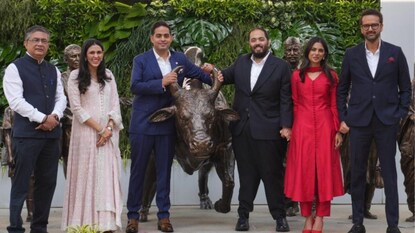 జియో ఐపీఓతో ఇన్వెస్టర్లకు పండగే... ఒక్కరోజులోనే రూ.2.76 లక్షల కోట్ల లాభం! 