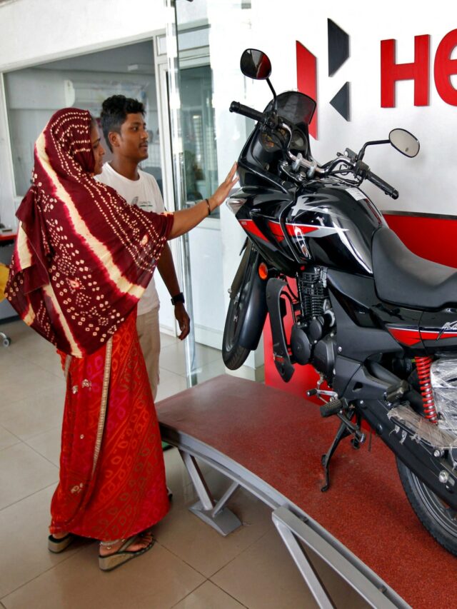 Hero honda outlet bike showroom