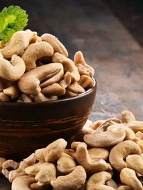 National Cashew Day: കശുവണ്ടിക്കും ഒരു ദിനമോ? ഗുണങ്ങൾ അറിയാം