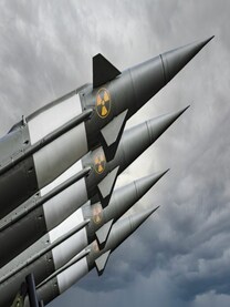Countries with highest nuclear warhead inventories