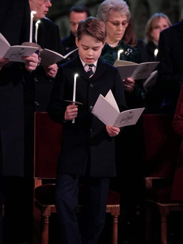 10 Classic Christmas Carols That You Should Know