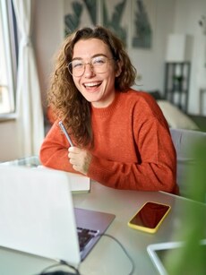 10 High-Paying Remote Jobs That Require No Prior Experience