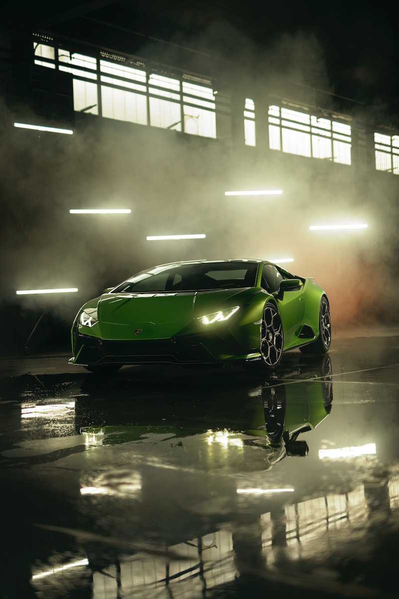 Lamborghini Huracan Tecnica India Launch Price Rs. 4.04 Crore