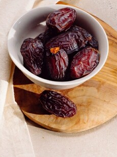 Dates for diabetes: Here&rsquo;s how it affects blood sugar levels
