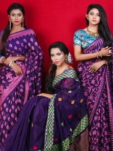 National Handloom Day: 10 most popular regional sarees across India