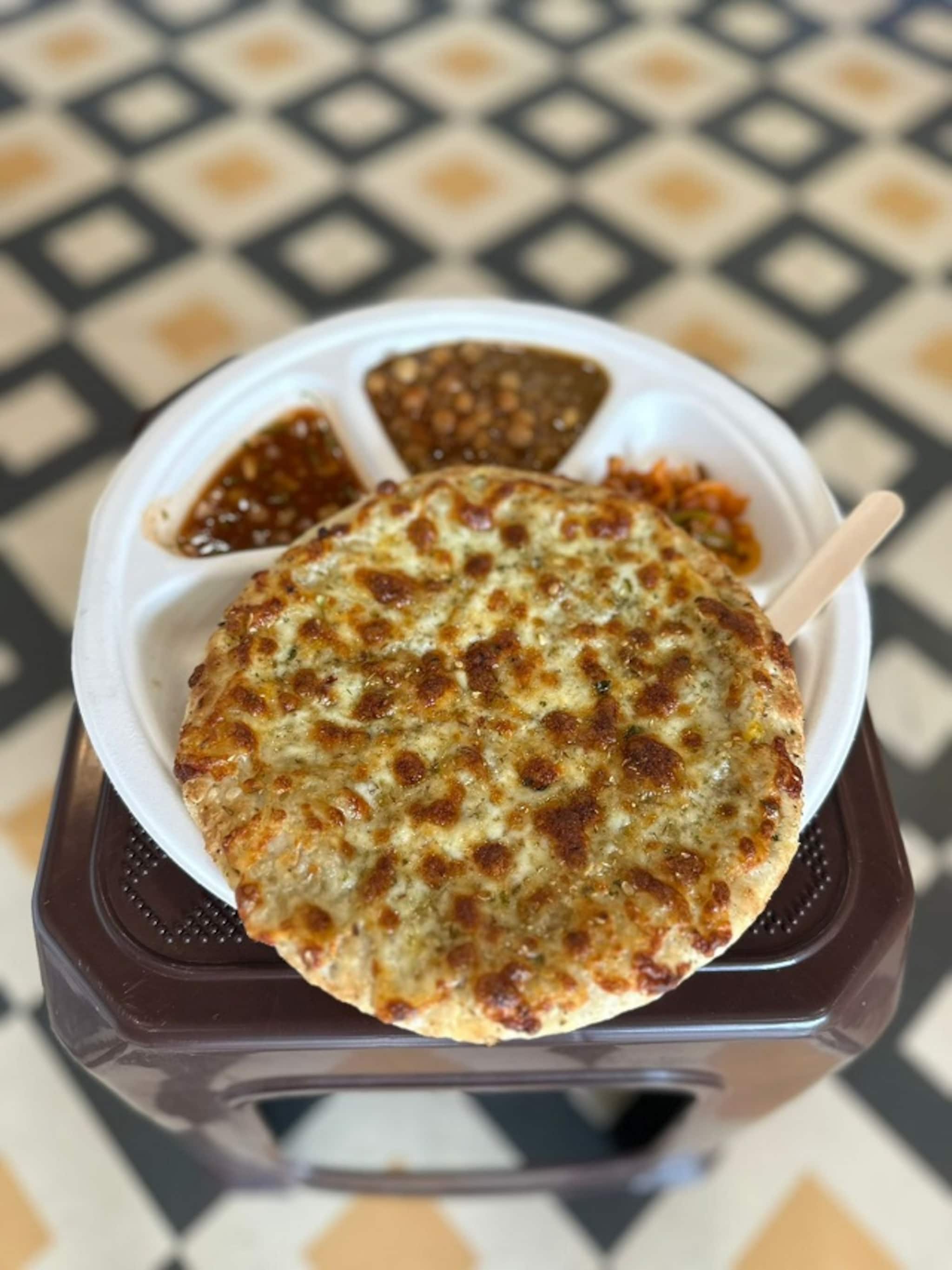 এক ফোঁটা তেল নেই,জল দিয়েই ‘ভাজা’ হবে পরোটা