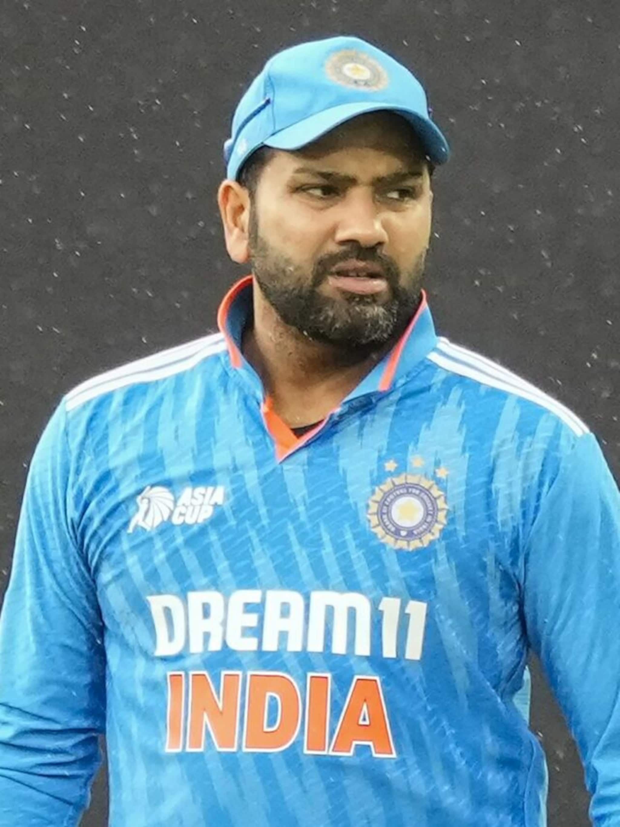 বিশ্বকাপের ‘বুড়ো’ অধিনায়ক রোহিত শর্মা! কারণটা কী