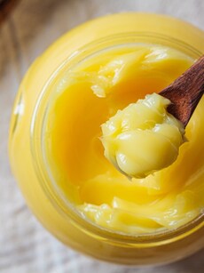 Home remedies for glowing skin: 5 super ideas with pure ghee