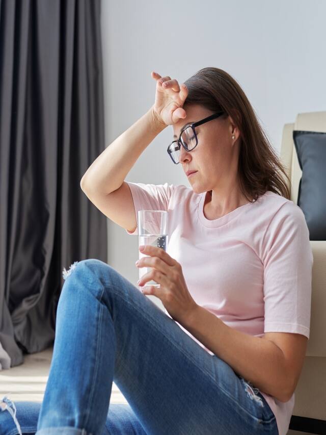 Navigating perimenopause 9 common symptoms to watch for